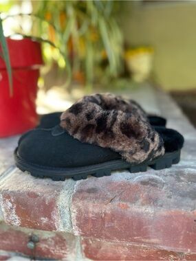 UGG Coquette slippers